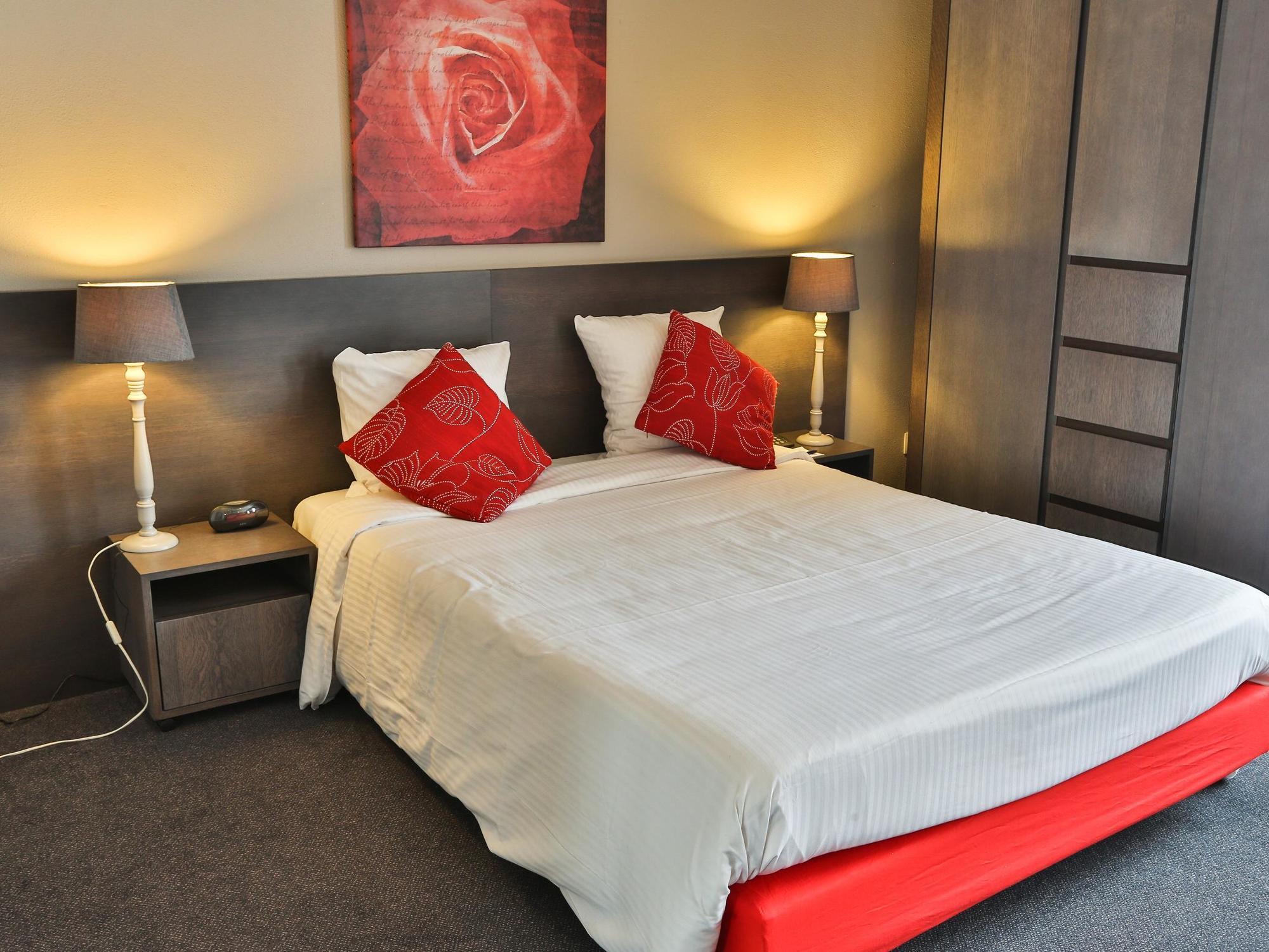 Hotel Charleroi Business Luaran gambar